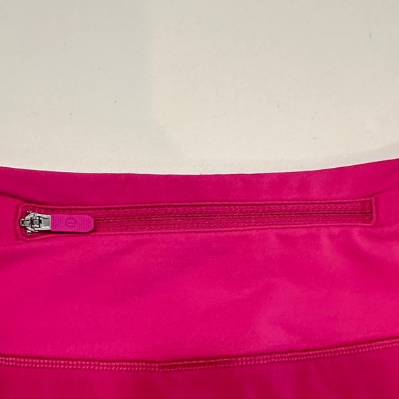 lululemon athletica Speed Up 2.5” Bright Pink Athletic Shorts - Picture 4 of 5